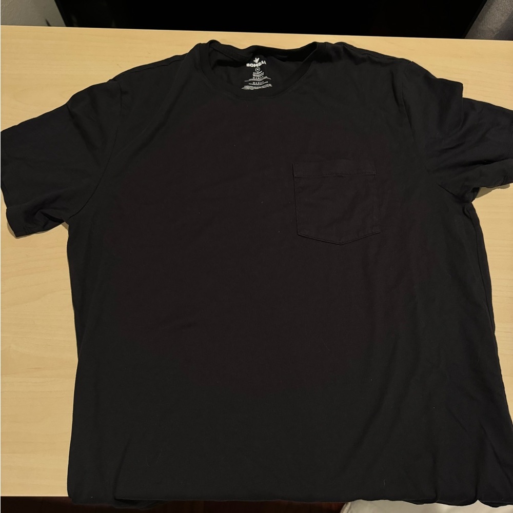 New Bombas short sleeve black pocket tee (Medium)